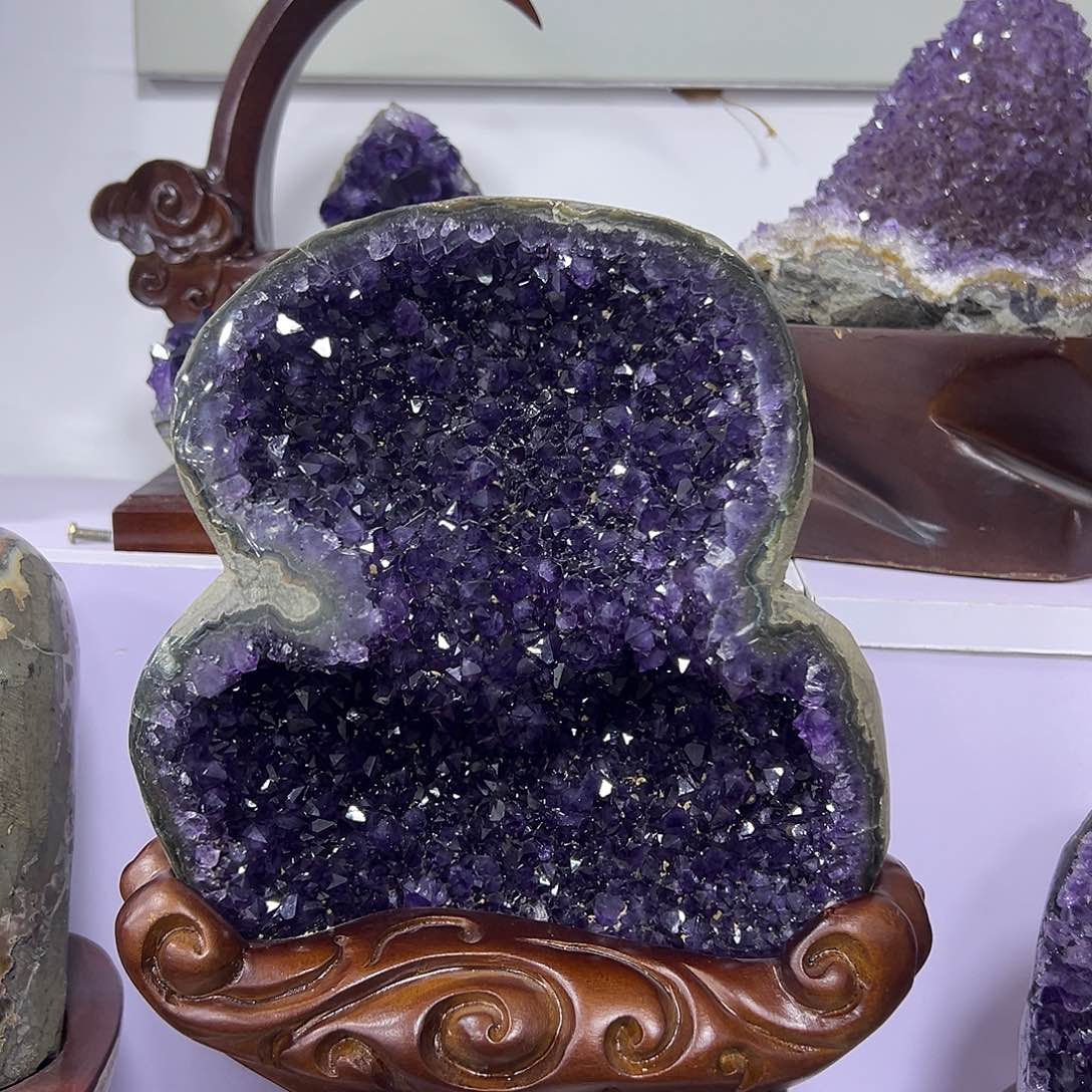 未镶嵌大型摆件（非配饰）紫晶