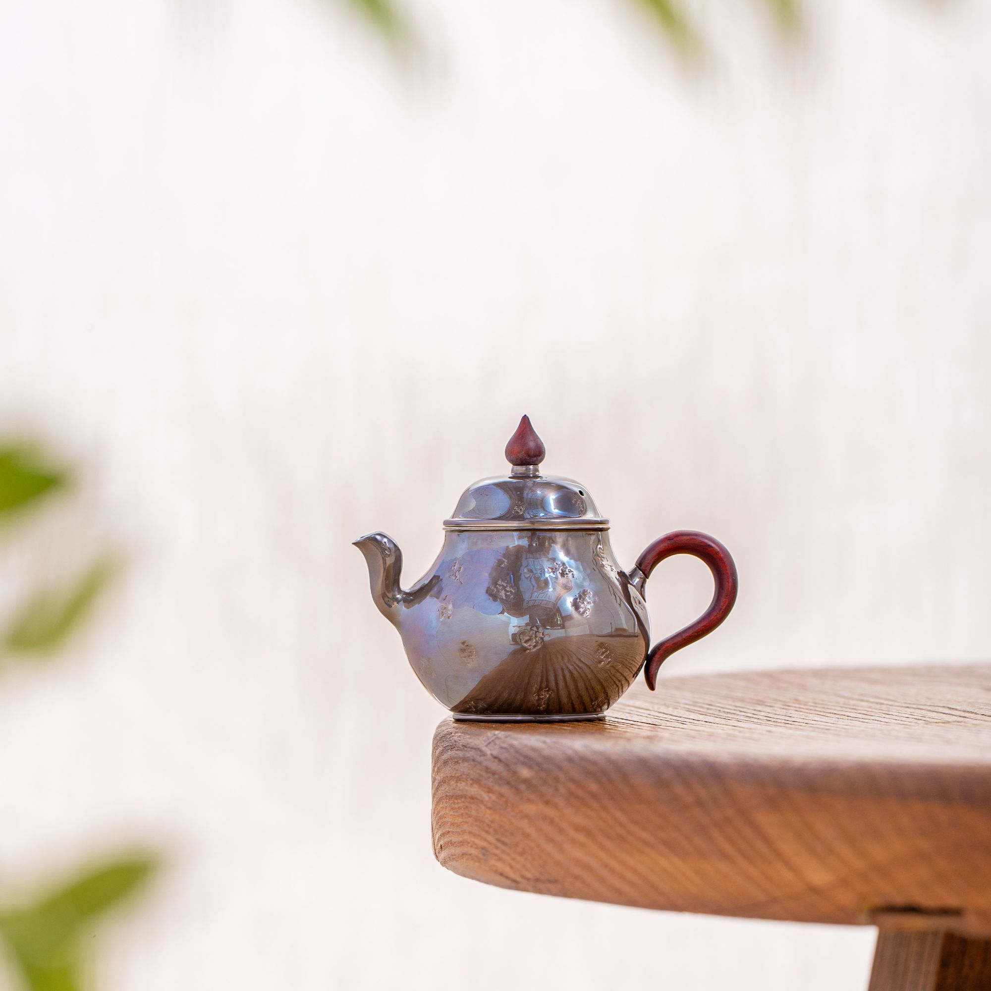 【双十二套组】蜂鸟工坊 茶家 木把木桃心钮岩纹紫皮茶壶 CJZPA1150