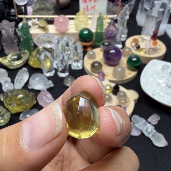 未镶嵌珠宝半成品水晶