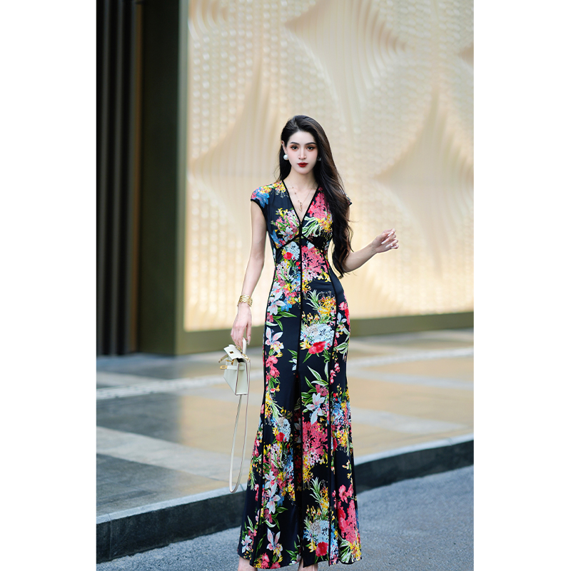 尤克菲儿 轻奢高定冰丝印花修身气质优雅复古高腰连衣裙