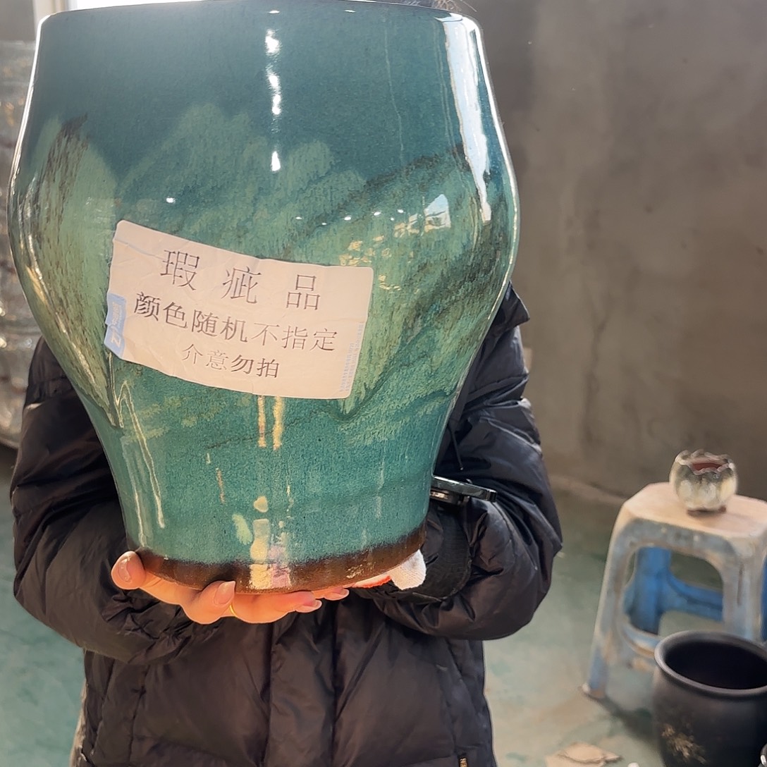 红陶瑕疵高31/24一个