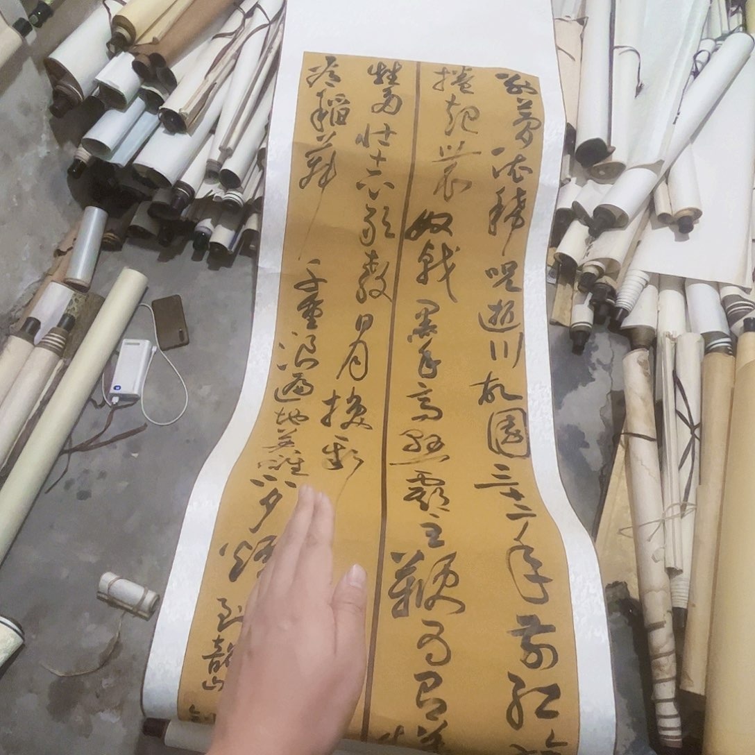 摆件，破损，轴坏，水渍都是正常的