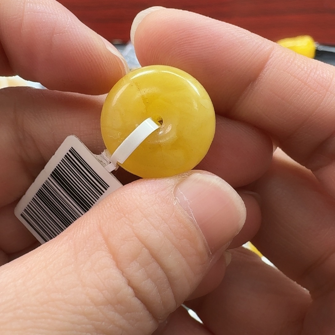 琥珀未镶嵌珠宝奇石79