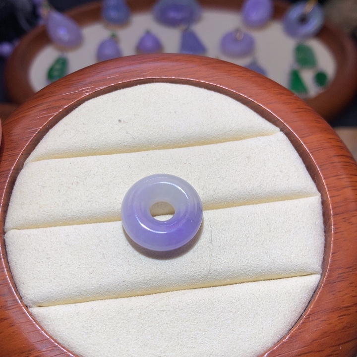 翡翠颈饰未镶嵌妖紫甜甜圈