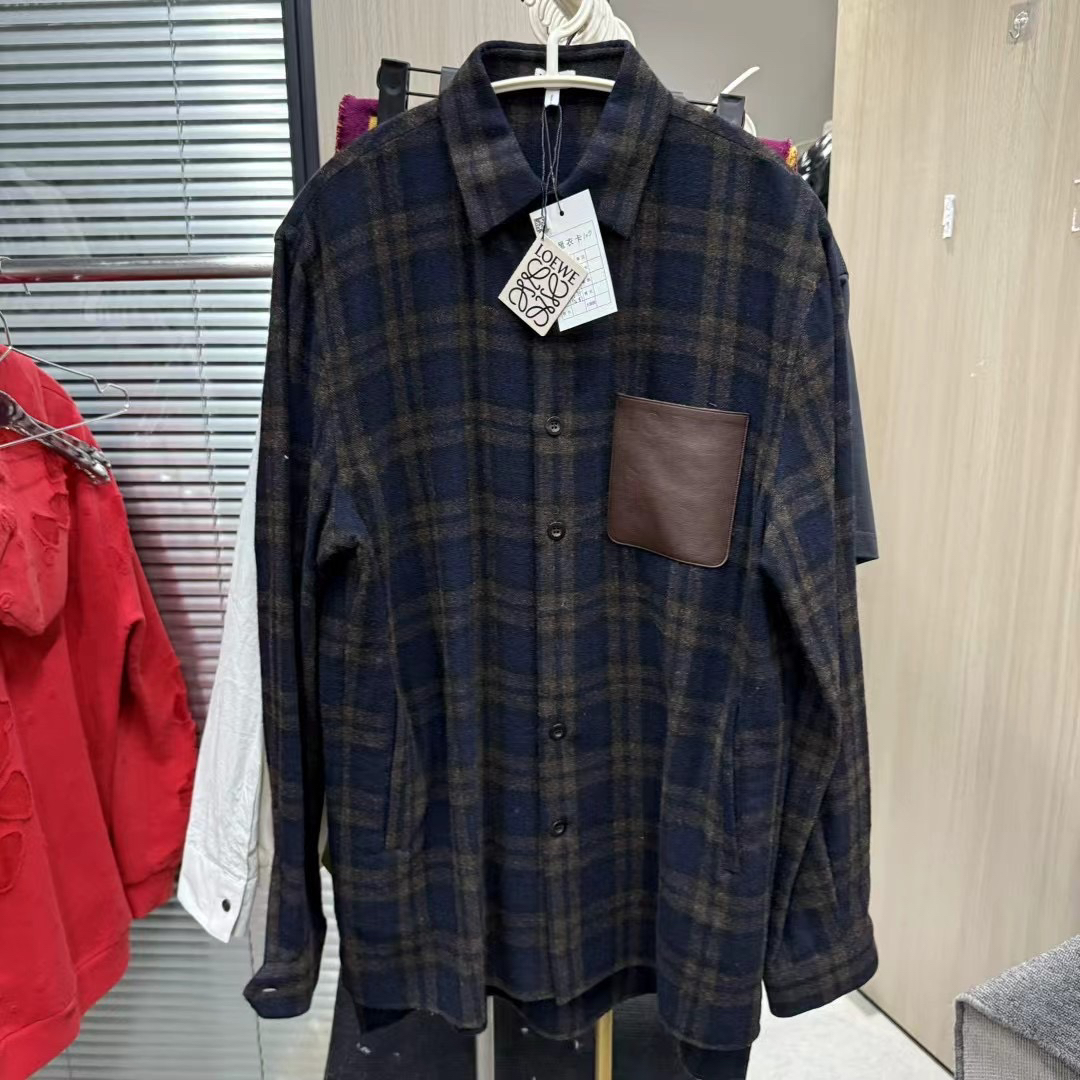 99新 LOEWE/罗意威 皮牌格纹衬衫/m码