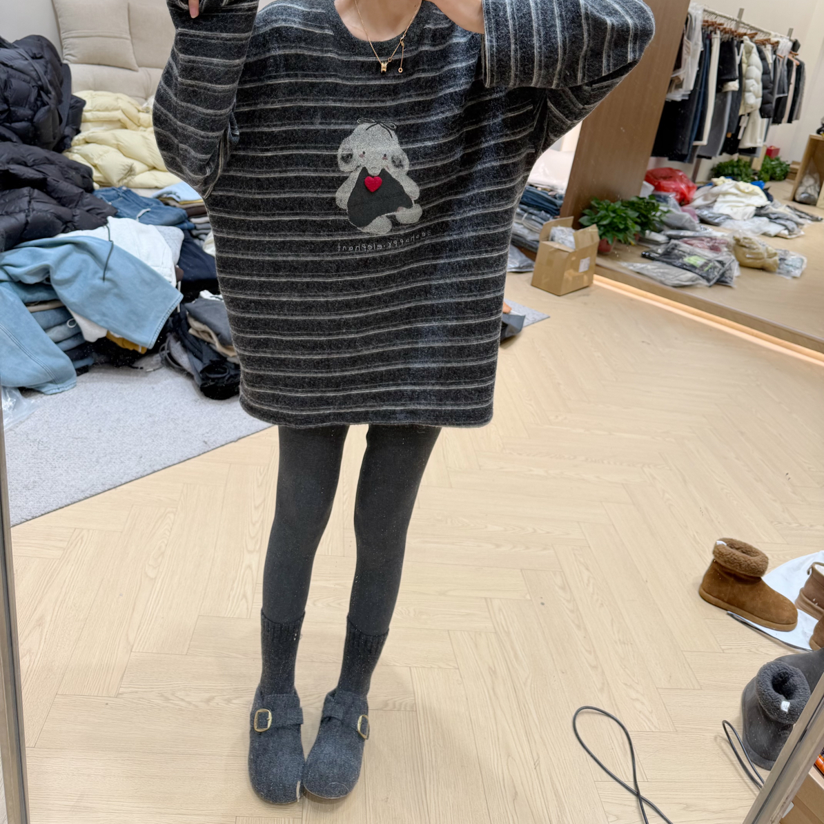 C·YJ三店【爱心小象】圆领条纹衫