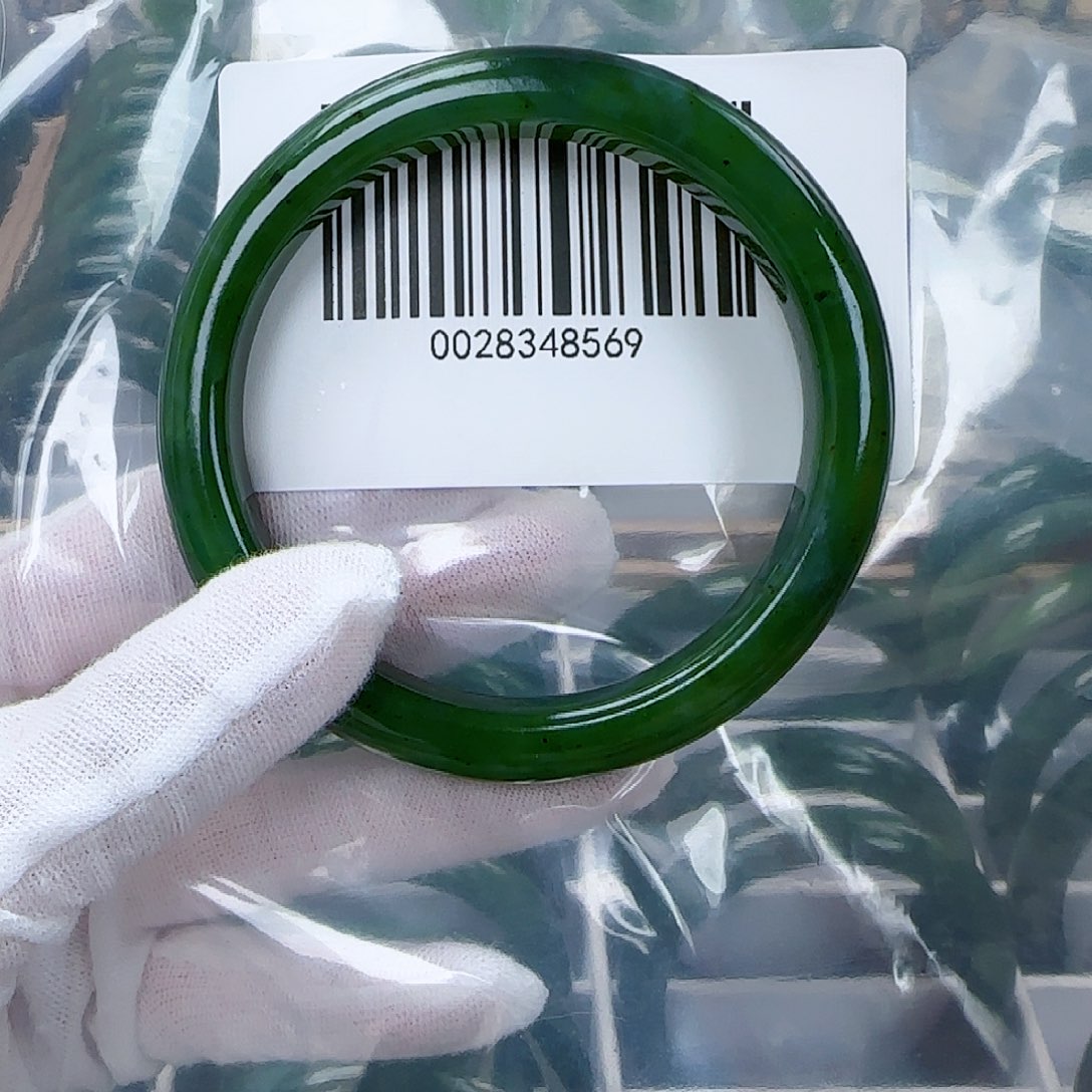 和田玉（碧玉）手镯未镶嵌64