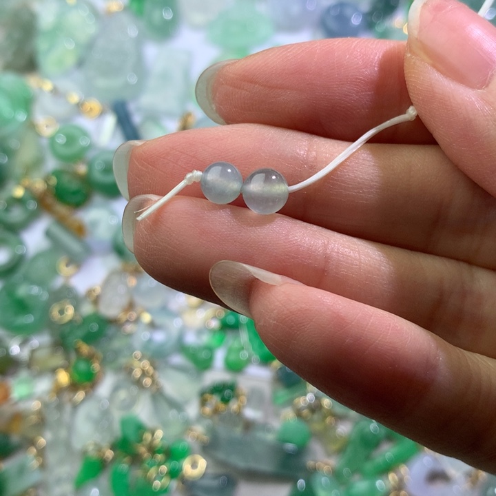 翡翠裸石高冰圆珠