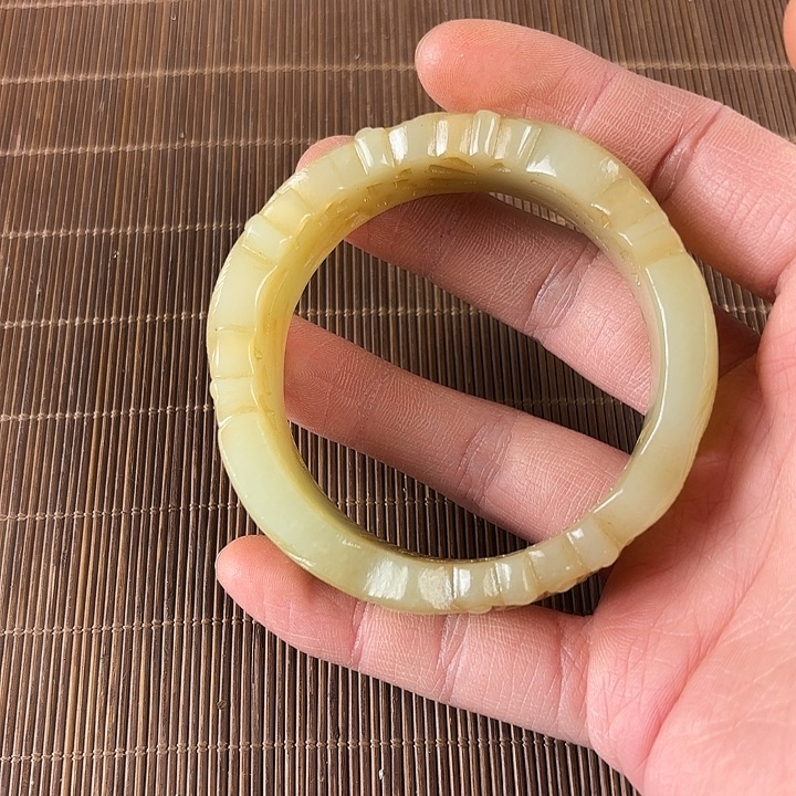 森***燚和田玉未镶嵌挂件