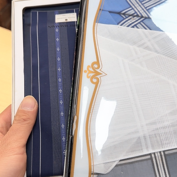 瓷片用***勋瓷质品工艺品