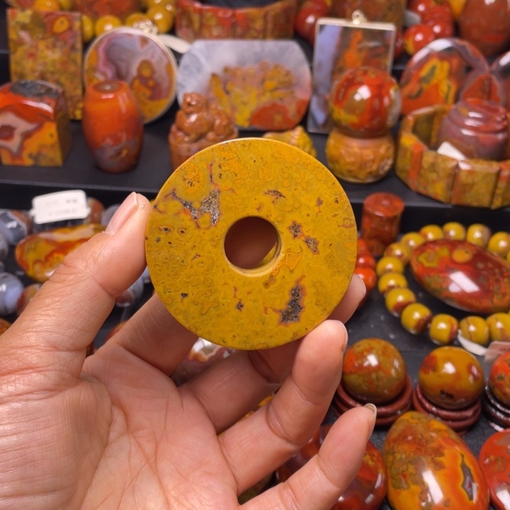 玛瑙/玉髓平安扣未镶嵌