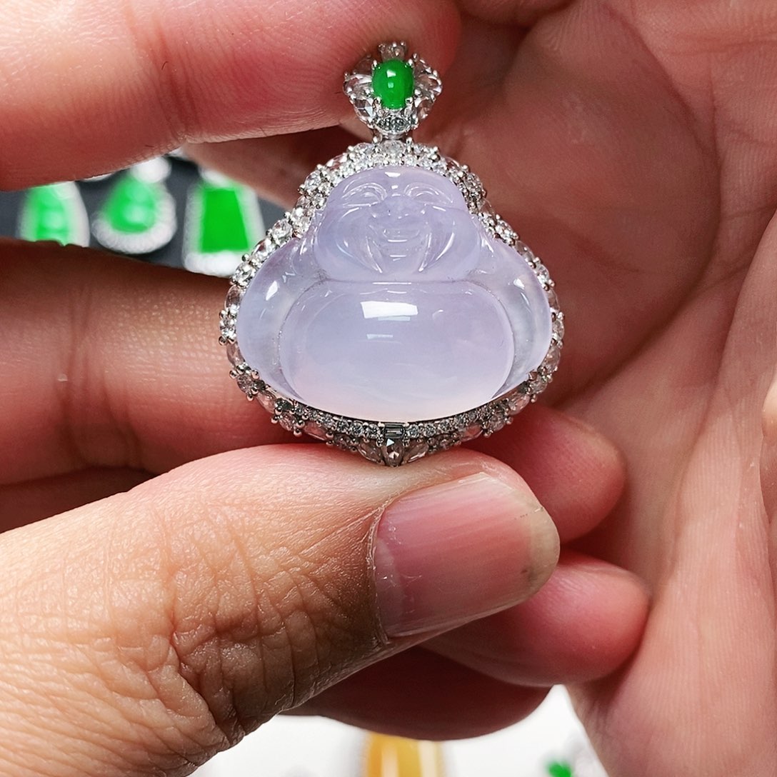 翡翠颈饰18K金镶嵌天然缅甸翡翠A货