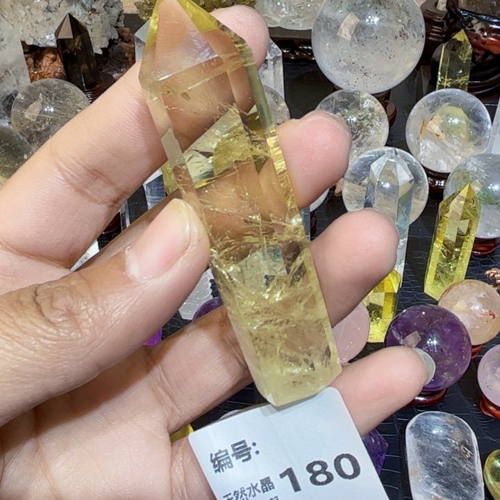 水晶摆件未镶嵌六棱柱