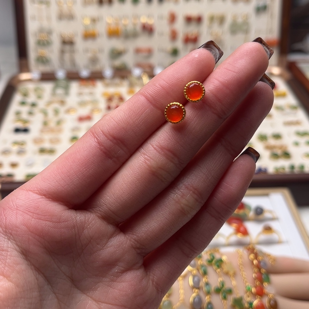 和田玉银S925镀金镶嵌耳坠