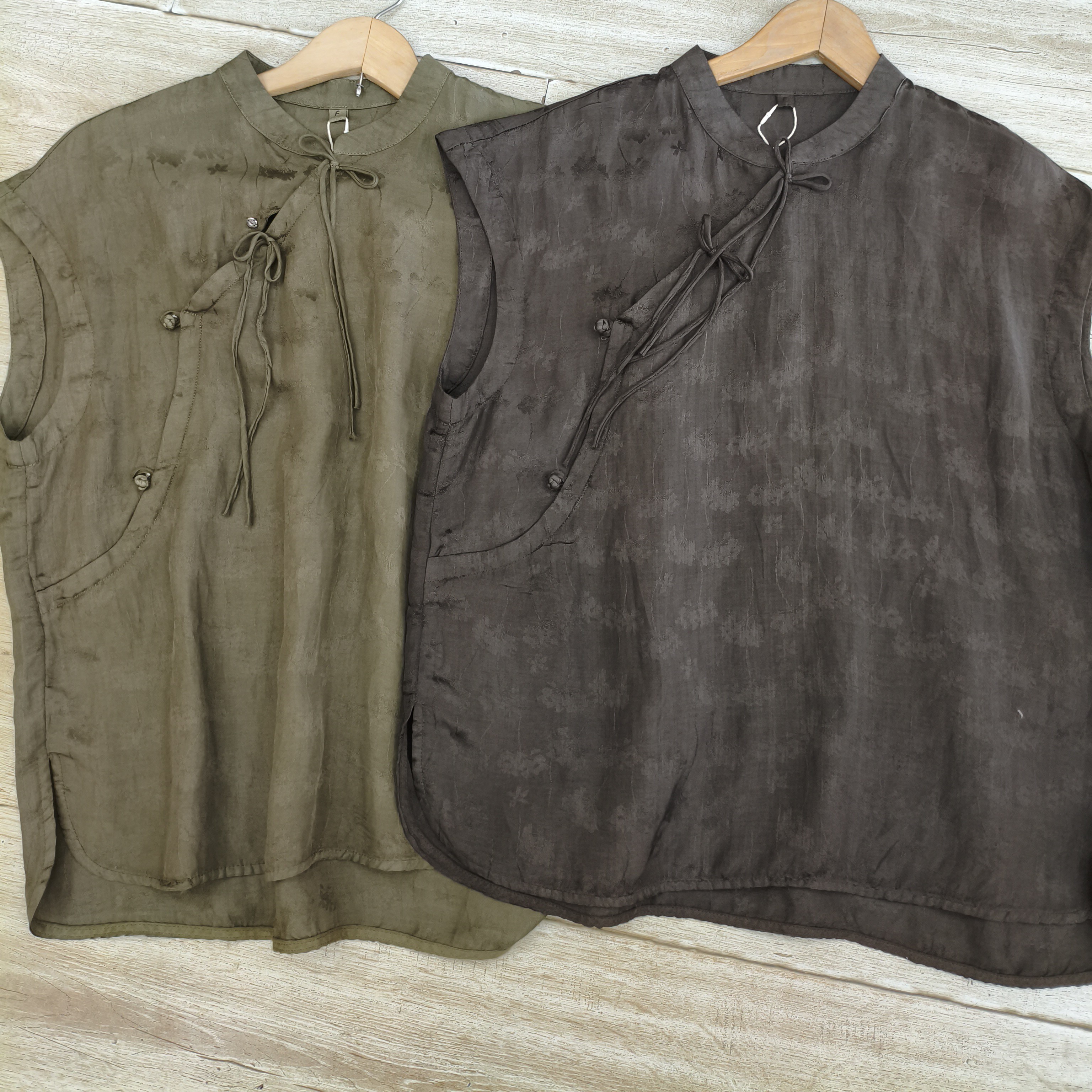 亚麻立领斜襟盘扣宽松休闲上衣