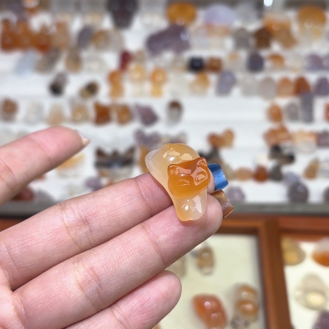 玛瑙/玉髓颈饰未镶嵌草****！