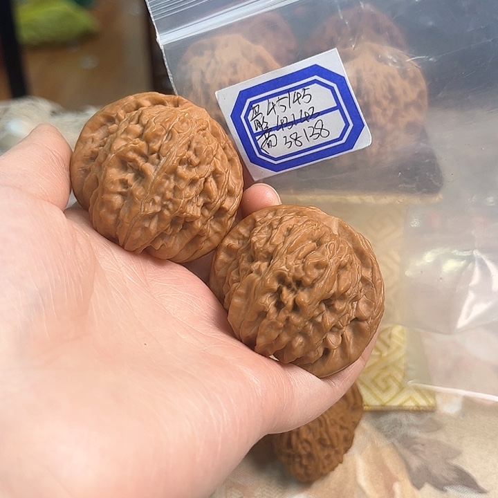 文玩核桃把件一代楼