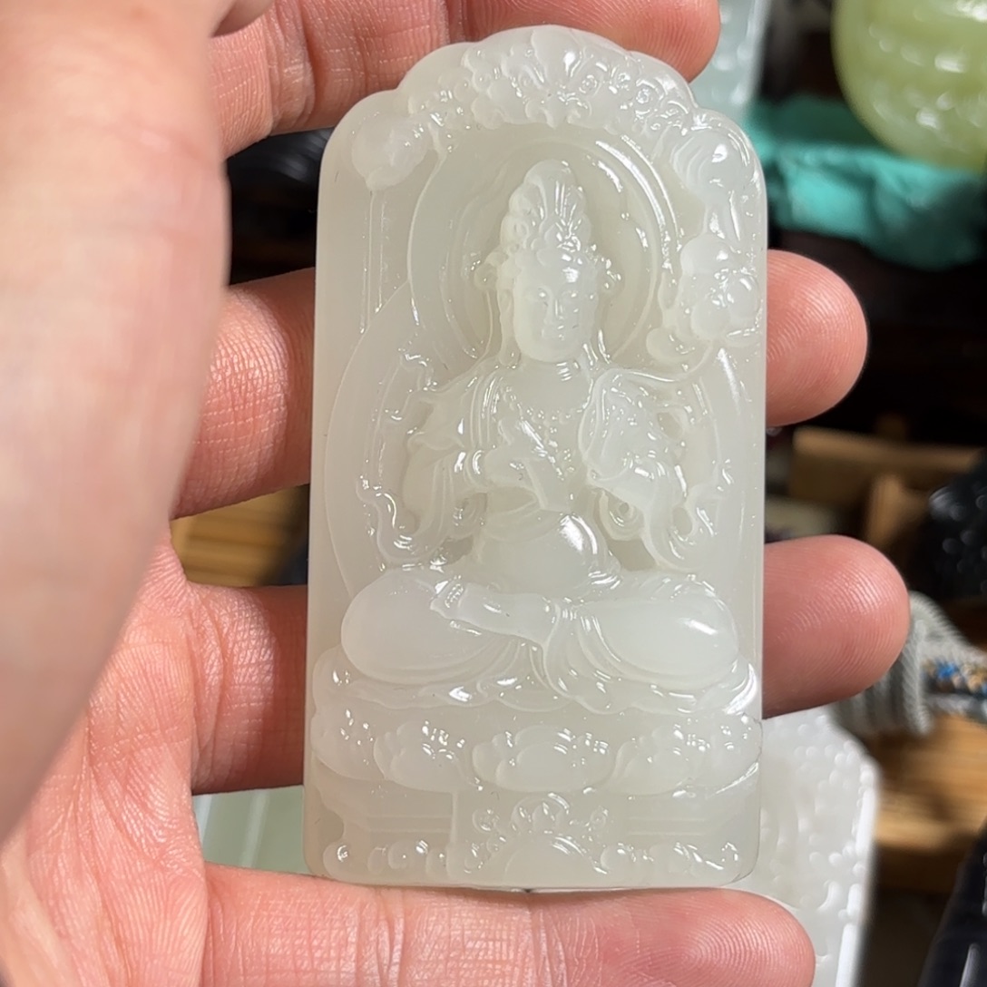 嘎***劲颈饰未镶嵌和田玉