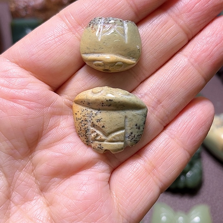 岫岩河磨玉（透闪石质玉）手绳未镶嵌