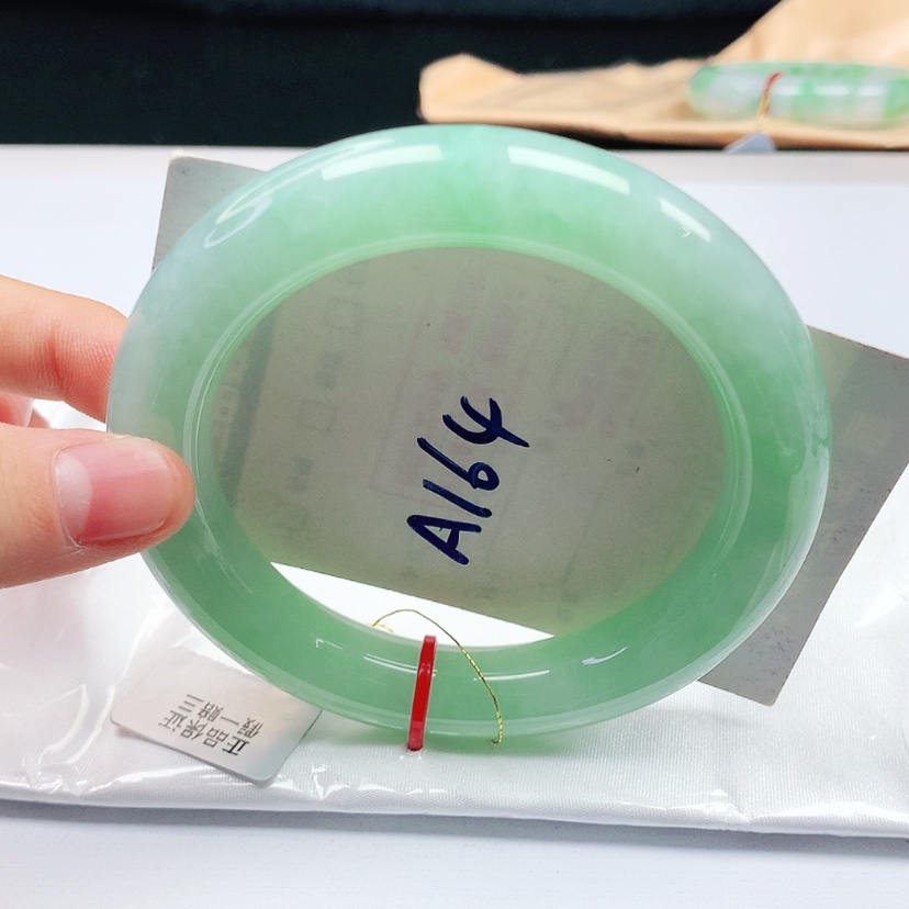 【闪购商品】翡翠手镯（圆镯）未镶嵌天然缅甸a货手镯59+