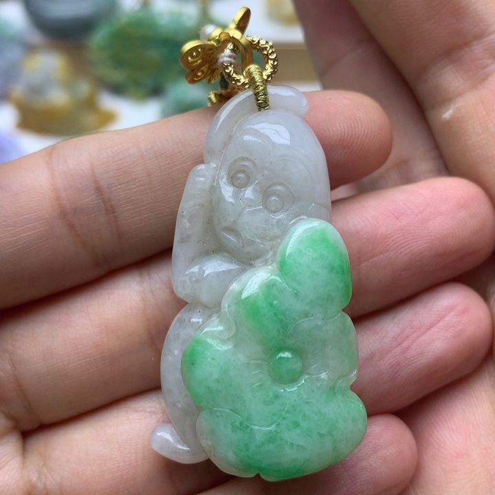 颈饰未镶嵌翡翠翡翠