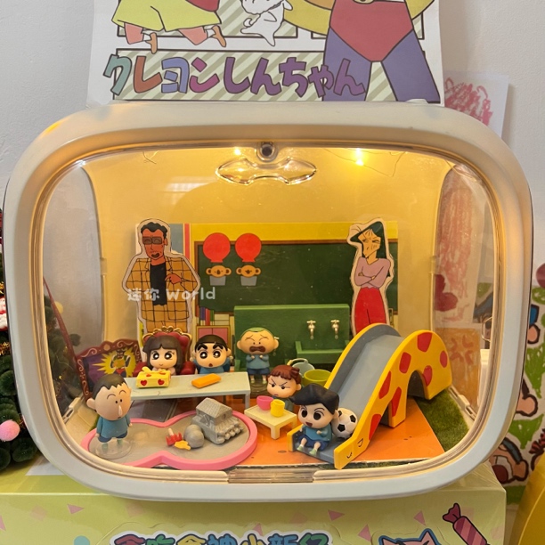 幼稚园春日部小新五小只可爱手办摆件