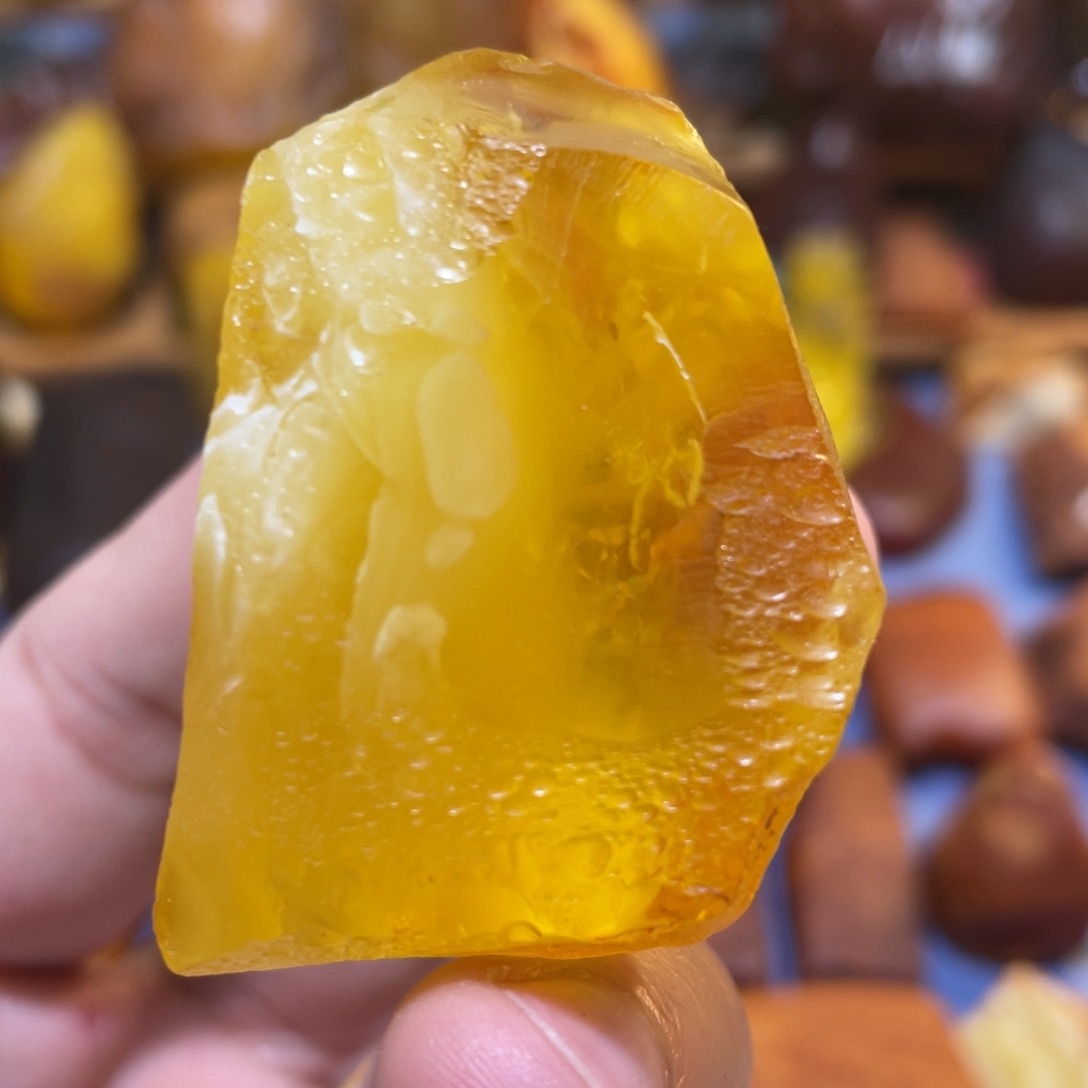 定制琥珀未镶嵌原矿