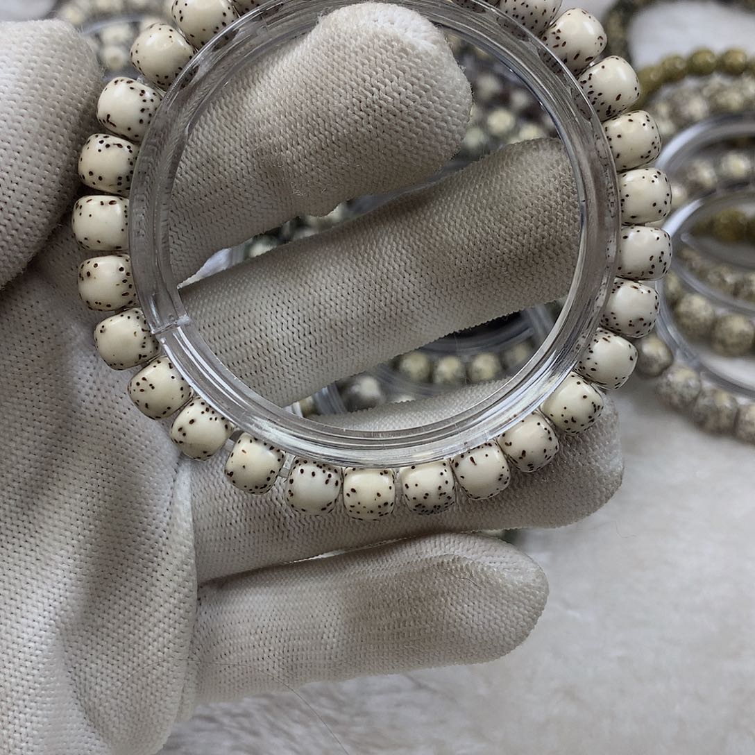 星月菩提手串31号灰背河豚8×7