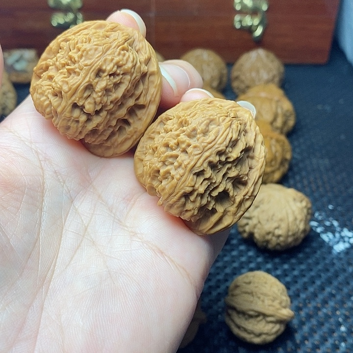 文玩核桃把件40南疆