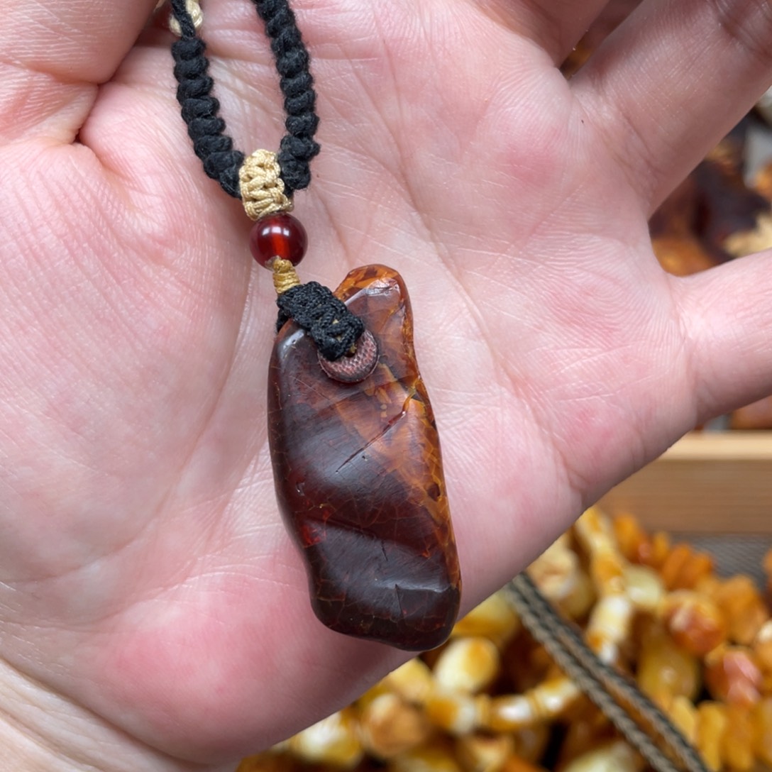 蜜蜡珠宝奇石未镶嵌