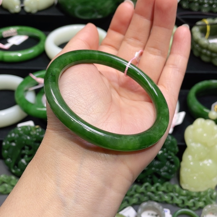 和田玉手镯57+圈口 编号36未镶嵌