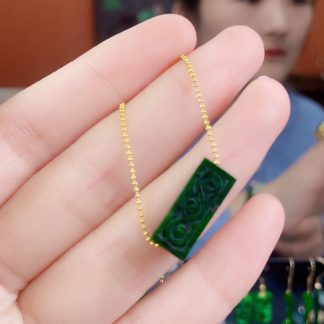 翡翠未镶嵌耳饰饰品