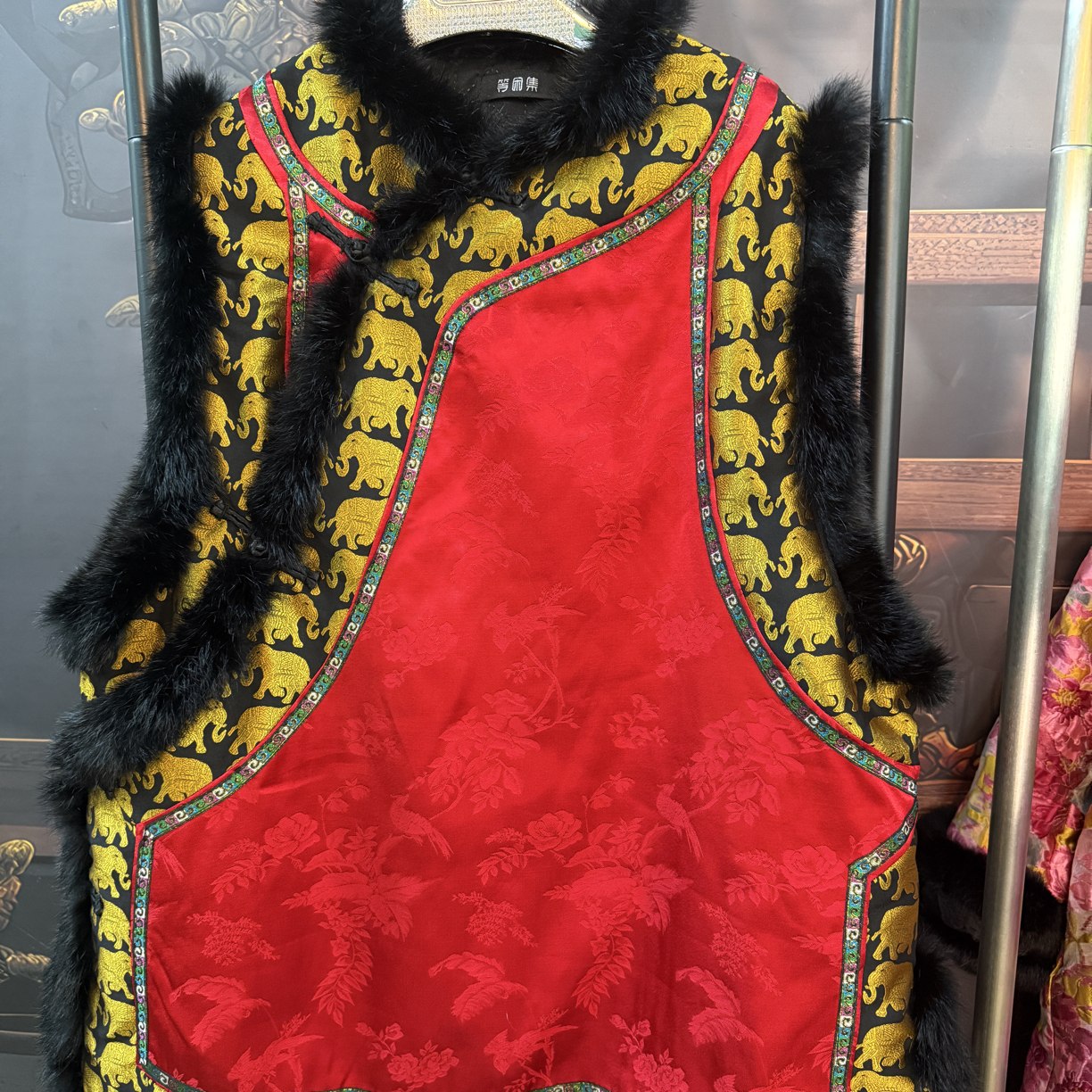 等闲集国风新中式红色发财象马甲不包邮不能机洗