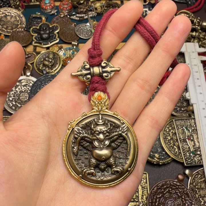 藏传文玩九宫如图