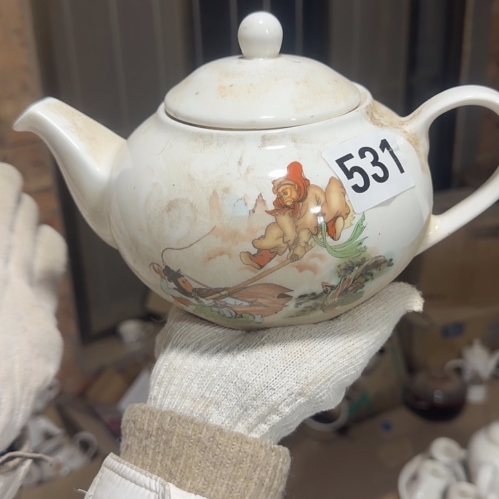 库存瓷片多空茶壶