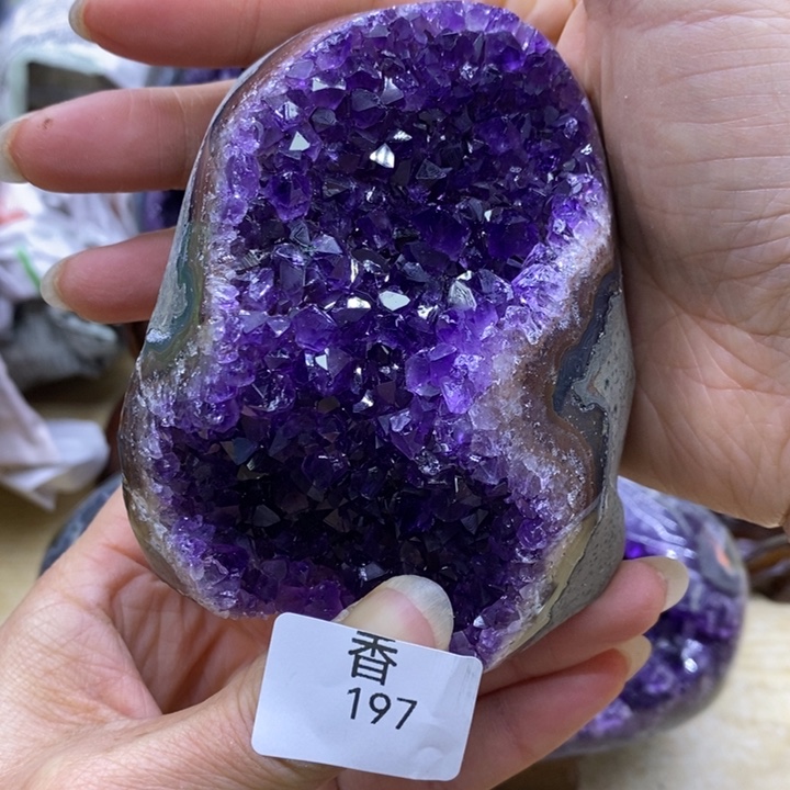 水晶大型摆件（非配饰）未镶嵌