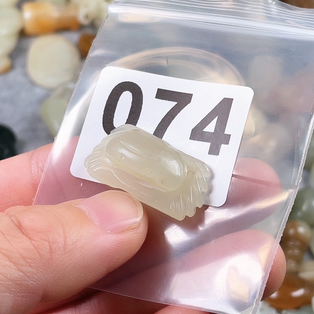 和田玉（糖玉）颈饰未镶嵌