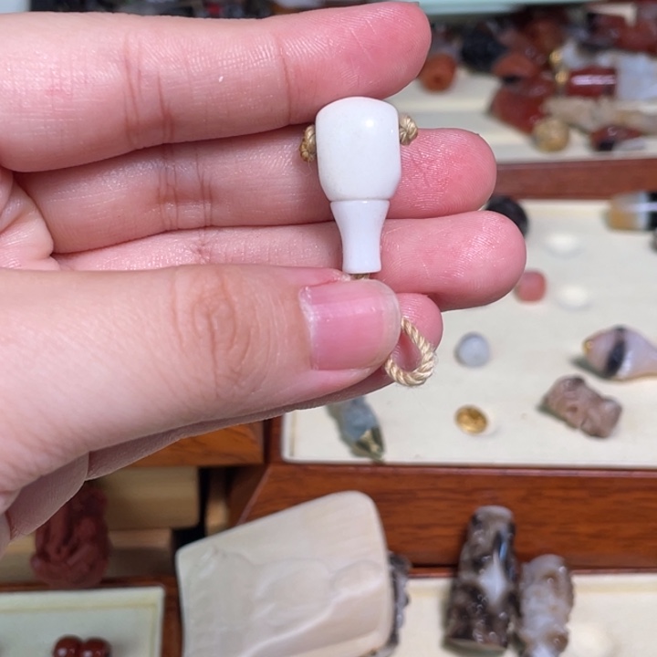 玛瑙/玉髓未镶嵌颈饰85