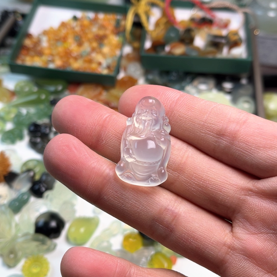 蛇纹石玉未镶嵌原石