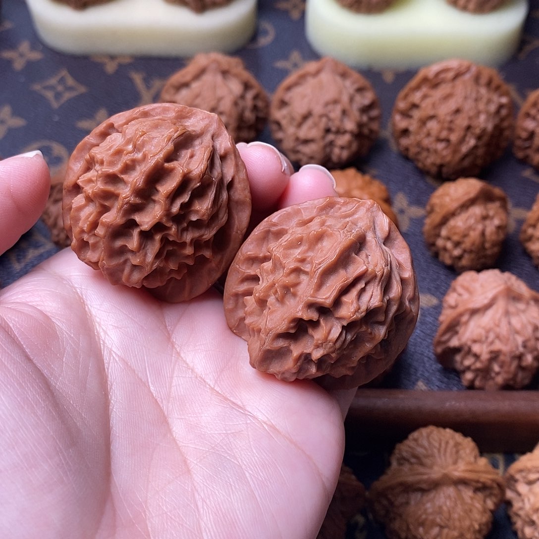 桃核吊坠全品龙鳞39尺