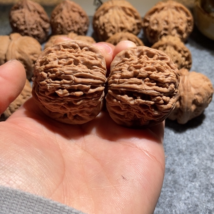 文玩核桃吊坠40四座楼打底不退换