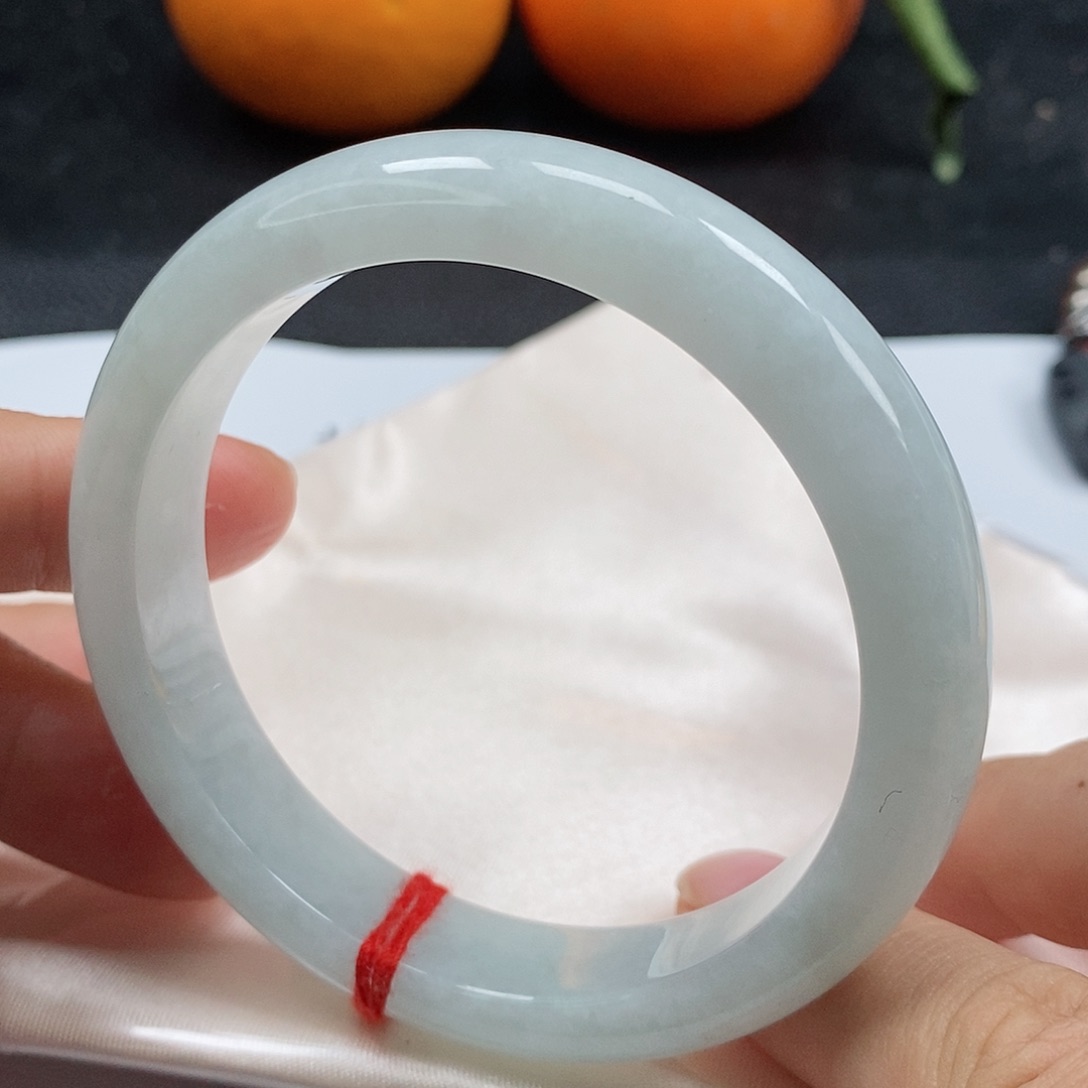 【闪购商品】翡翠手镯未镶嵌280号，60-61圈口