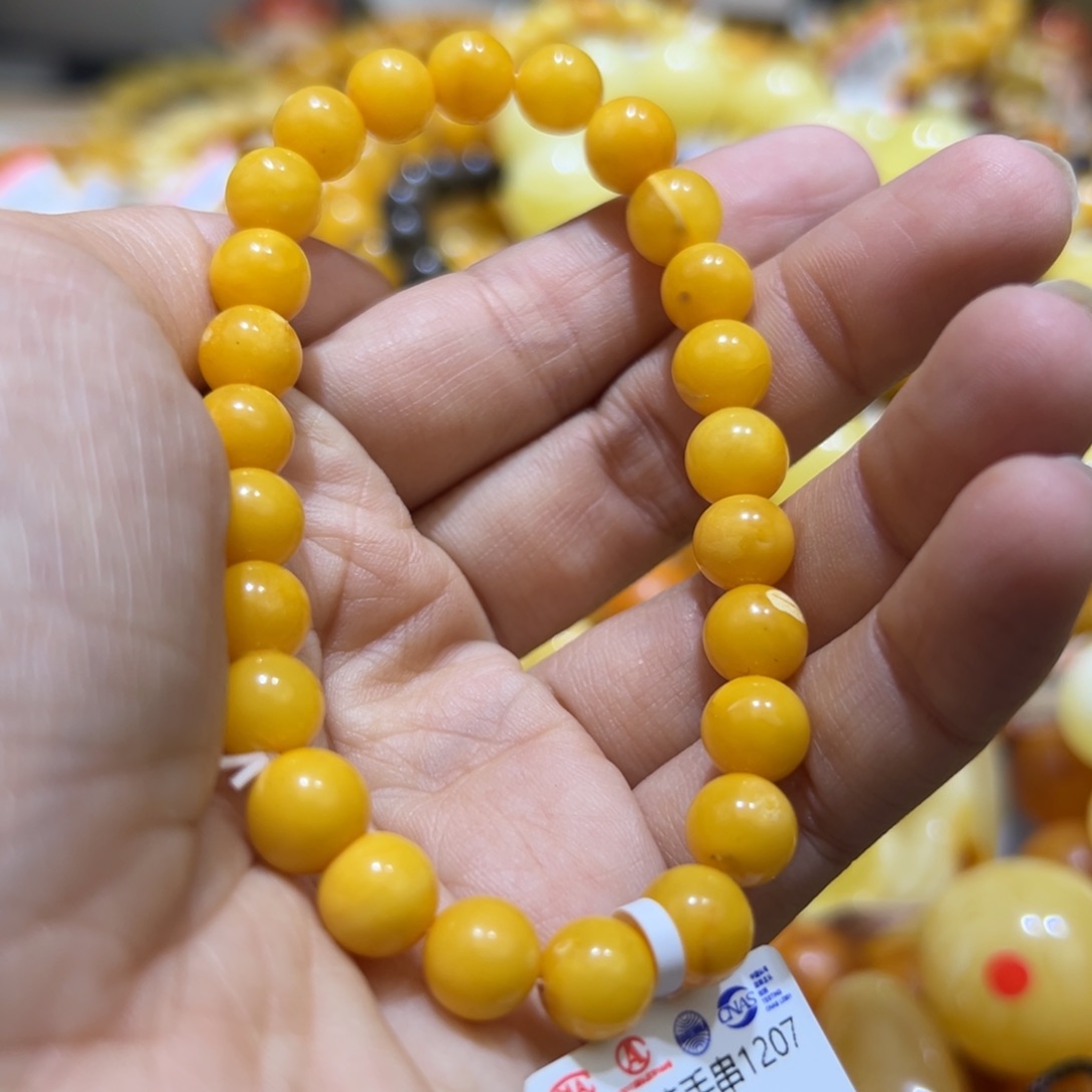 琥珀珠宝奇石未镶嵌