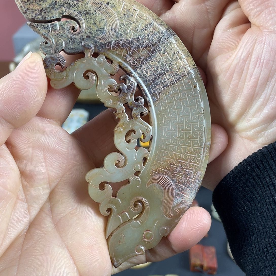 用***6和田玉（糖玉）未镶嵌挂件