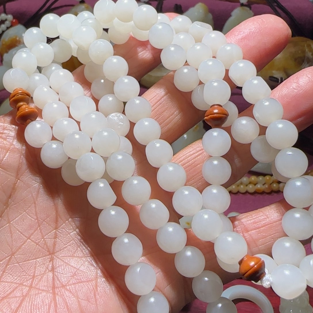 和田玉颈饰未镶嵌s****露