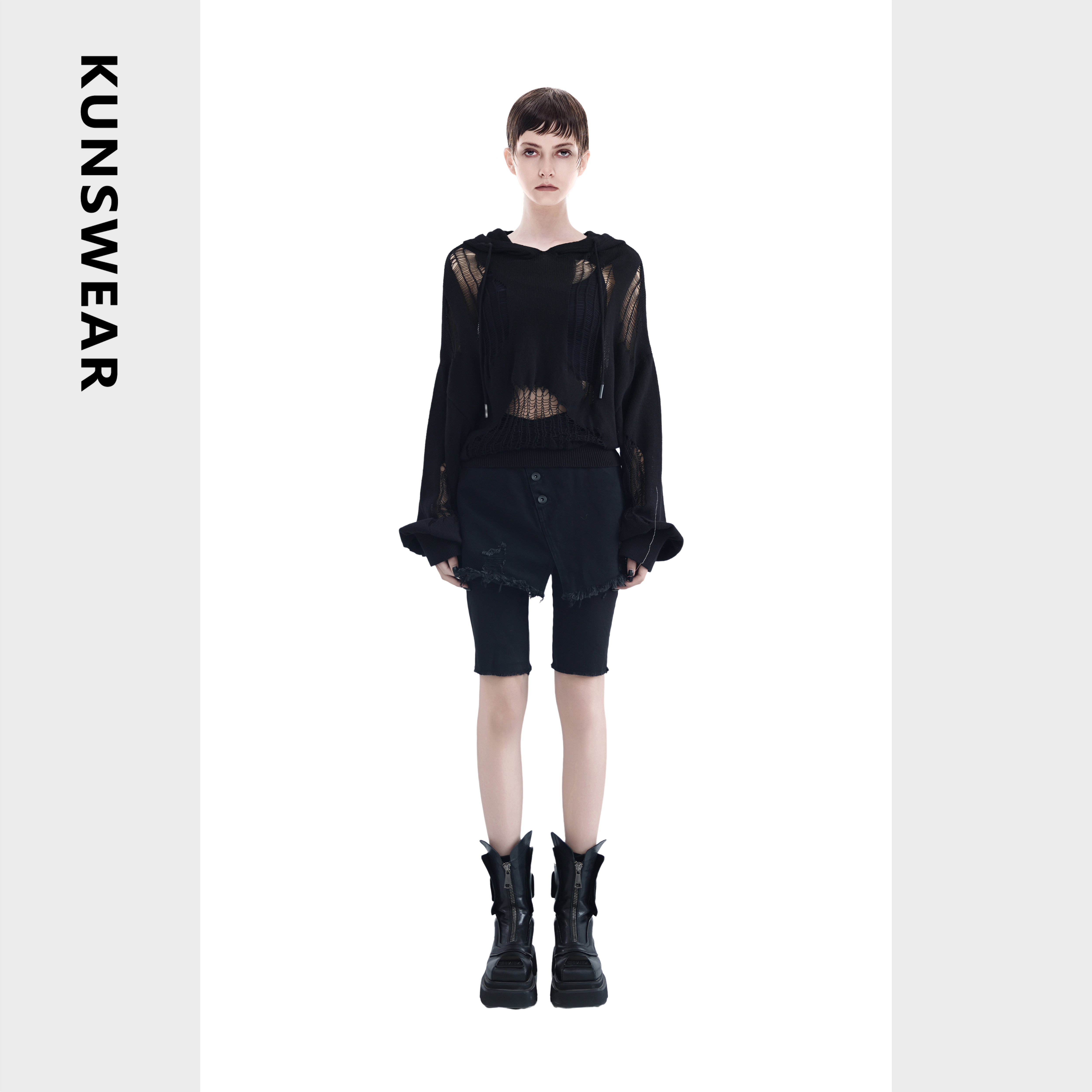 KUNSWEAR/琨丝薇尔25SP 个性设计感假两件牛仔中裤短裤 832014030