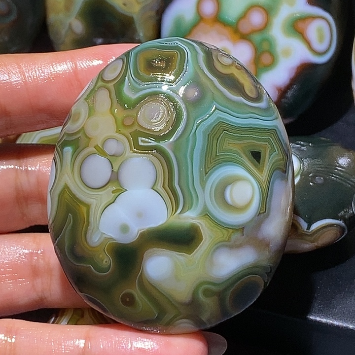 玛瑙/玉髓未镶嵌珠宝奇石24