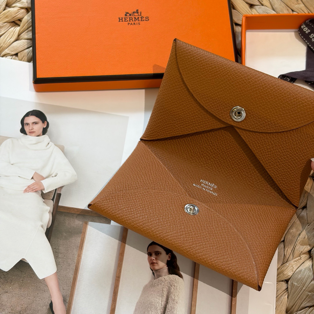 99新 Hermes/爱马仕 99新-Calvi卡包 金棕色 w刻