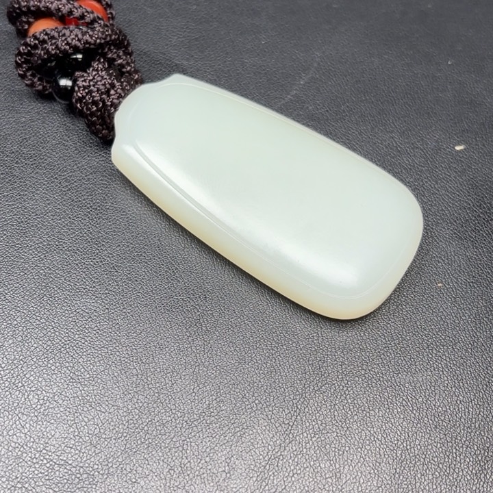 未镶嵌和田玉挂件震**馆