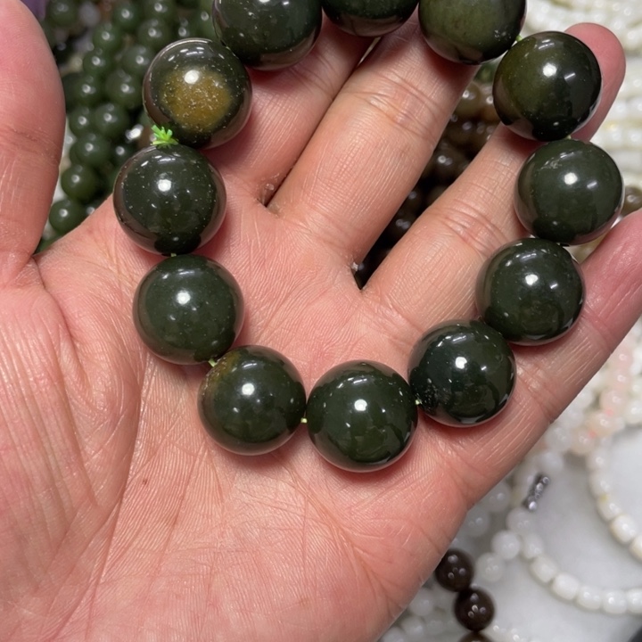 和田玉未镶嵌手链